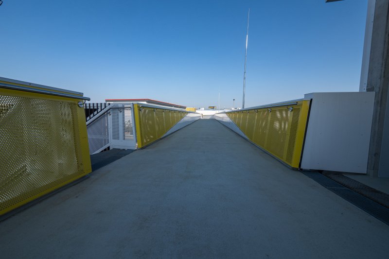 Využití hliníkových voštinových panelů v architektuře