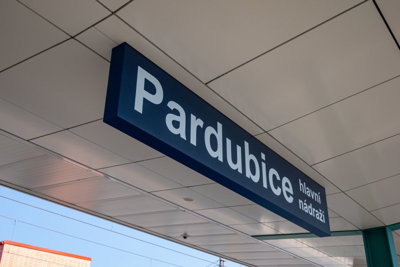Využití hliníkových voštinových panelů v reklamě 
